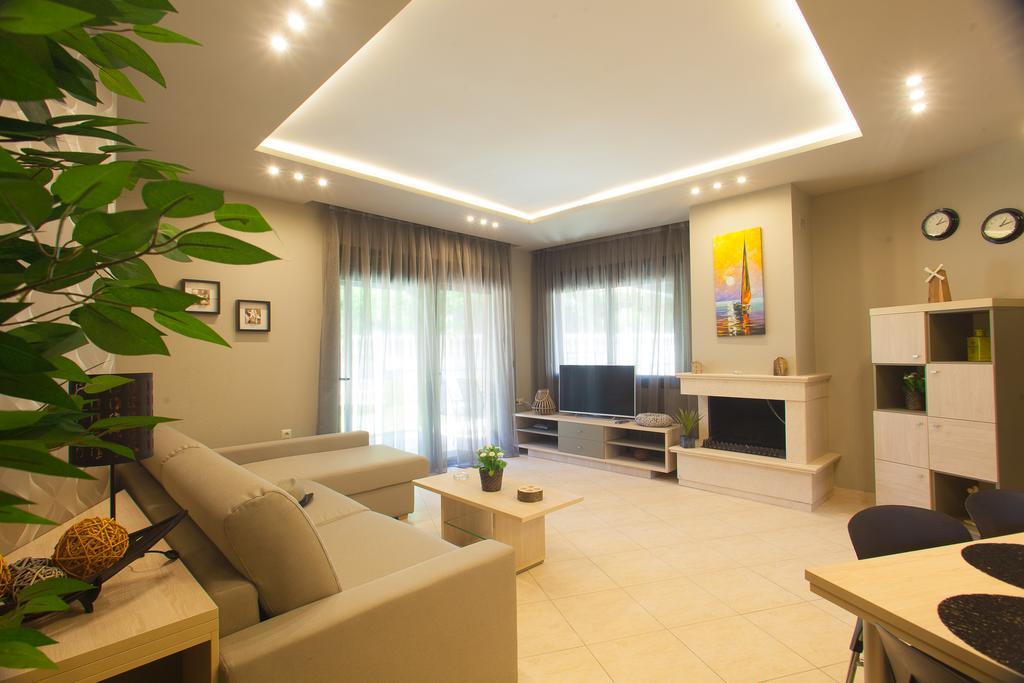 Grand Luxe Family Rooms